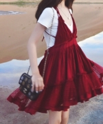 PEI&Co. 2015夏季性感深v重工蕾絲紗網蛋糕裙洋裝